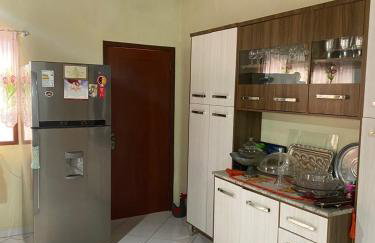 Casa da Dona Helena - com piscina a partir 01 de julho - Foto 31