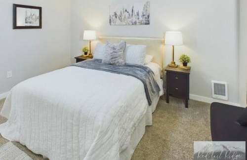 AC! Family Space-Retro Home in Historic Albany - Foto 29