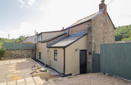 Rainforest Cottage - Photo 24