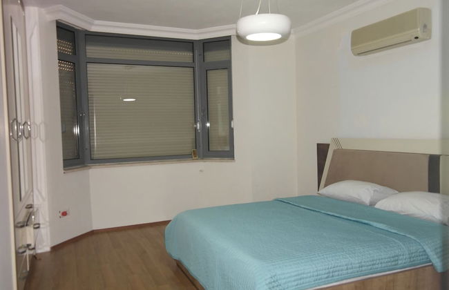 Villa with Private Pool in Icmeler - Photo 2