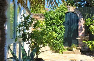 Quay Courtyard, on the harbour with free parking - Foto 2