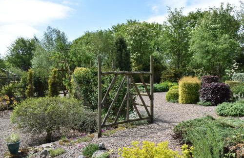 Middle Lodge - Photo 20