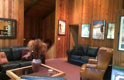 Spacious Mountain Cabin with a Sauna and Ski Trails in Jamaica, Vermont - Foto 6