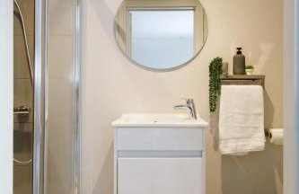 Luxury Penthouse ~ Super King Bed 5 min to Beach - Foto 20