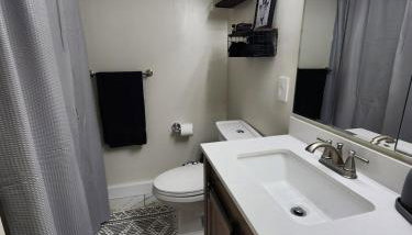 2 Bedroom Apartment on Quinsigamond Lake - Foto 4