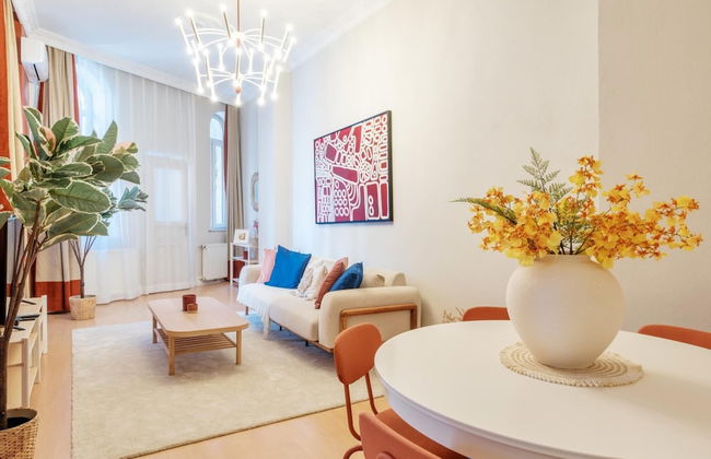 Chic Modern Flat w Balcony 5 min to Taksim - Foto 8