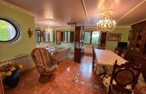 Impresionante casa con parcela en la naturaleza - Foto 14