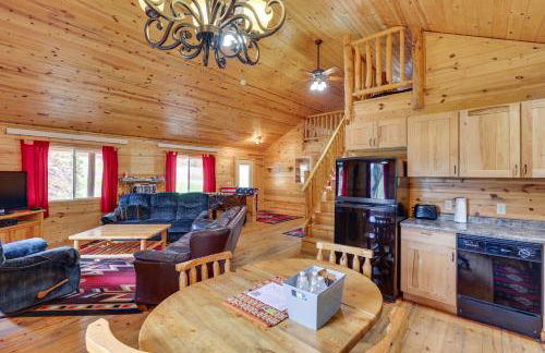 Deadwood Cabin with Foosball Table, Near Sanford Lab - Foto 7