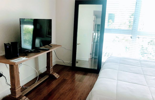 Resort Style Suites in Downtown LA - Foto 33