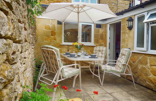 Woodbine Cottage - Photo 17