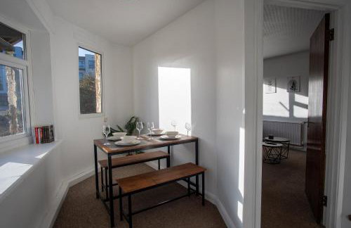 Ideal for Contractors & Families - Foto 5