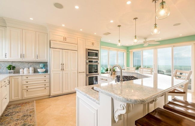 Melbourne Beach Oceanfront Villa w/ Pool - Foto 10