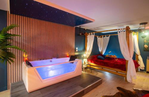 Twilight Star Spa - Sauna & Private Cinema - Free Parking - Foto 10