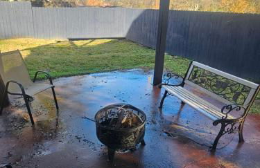 Birmingham's Spacious Uptown Family Retreat - Photo 21