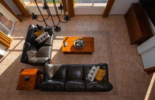 Villa Sol y Mar with heated pool and jacuzzi - Foto 11