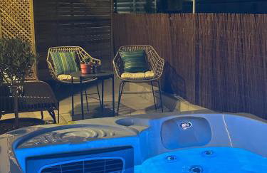 Hot tub with Acropolis view 1 minute from METRO TRAIN - Foto 49