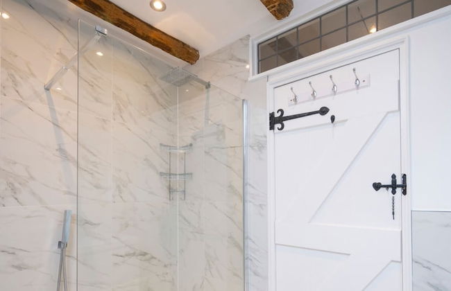 Stable Annex Bisham - Vibrant 1 Bed With Parking - Foto 14