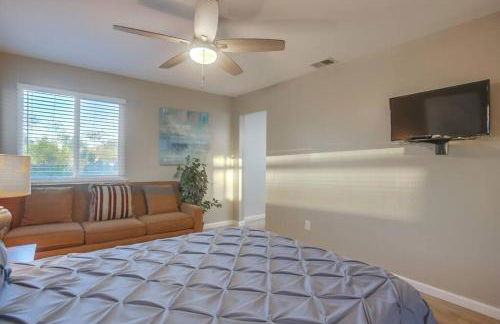 Large Pool Home on Two Acres with Views! - Foto 34