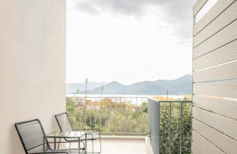 DION APARTMENTS - Photo 8