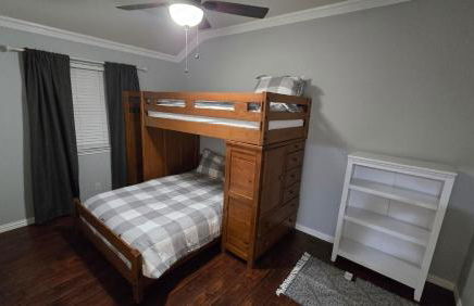 Extended Stay 3BR with office in Mira Lagos - Foto 4