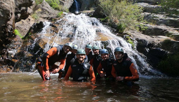 Barranquismo en el río Duratón - Foto 5, Un gran plan con amigos