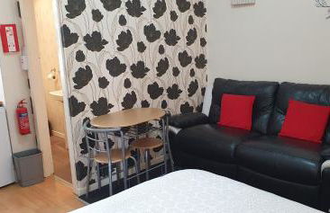 Norwyn Court Holiday Apartments - Foto 76