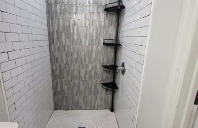 OoohLaLa! 2 Beds and 2 Full Baths w/Free Parking - Foto 11