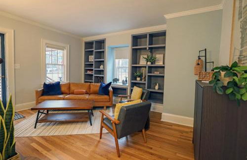 New & Renovated MCM Duplex 3 mi to DT Durham - Foto 1