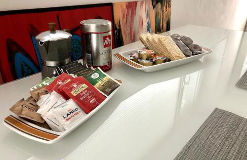 The House of Marbles - Photo 23