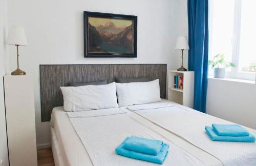 Beautiful Park Apartment for 4 Guests - Photo 10