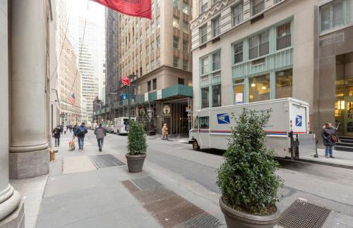 Fidi 1br w doorman wd nr south st seaport NYC-1306 - Foto 25