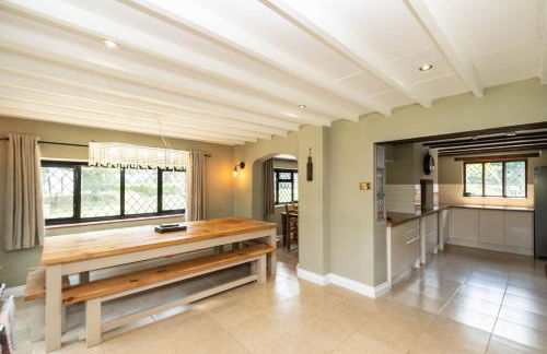Countryside Retreat packed with Activities Tennis including Hot Tub, BBQ, Darts - Foto 30