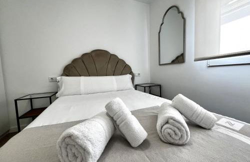 Premium Penthouse Seasonal Rental - Photo 46