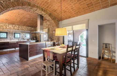 Mas Vives, exclusiva masía del siglo XV - Foto 19