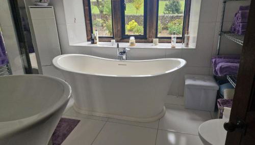 Oakenclough Hall - Photo 5, towels, Shower