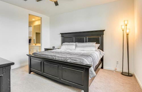 Near Parks and Golf Surprise Home with Pool Access! - Foto 11