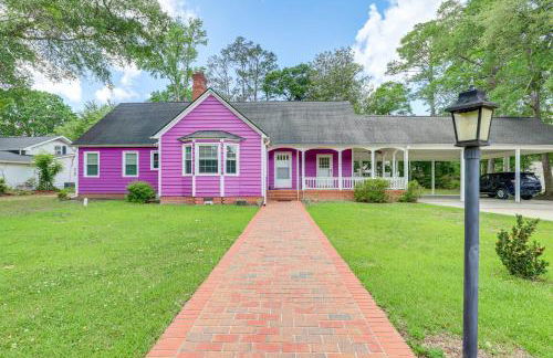 Home 1 Mi to Dtwn Conway Great for Beach Days! - Photo 1