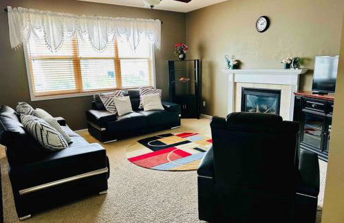 The Falmouth Villa with Peloton Bike - Foto 27