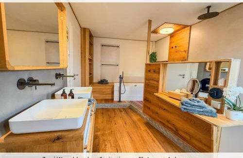 Schäfers - Ihr Wohlfühlort - Hochwertige Ausstattung, Naturgrundstück mit Bachlauf, Terrassen, WLAN, Parken - an 2 Seen bei Leipzig - Foto 22