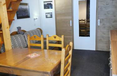 Front de neige PLAGNE VILLAGES Duplex 6 pers 2 ch ski aux pieds exposé SUD 2050 m - Foto 4