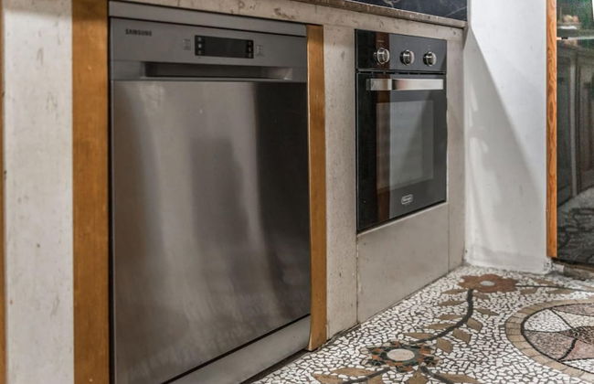 Kanuni - Authentic Albanian House - Photo 24