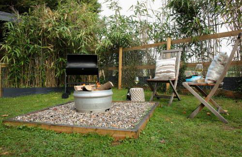 Sycamore Lodge with Hot Tub- Quirky & Romantic - Foto 43