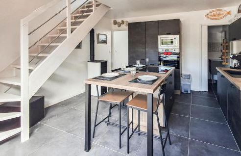 2 Bedroom Gorgeous Home In Saint-Pabu - Foto 12