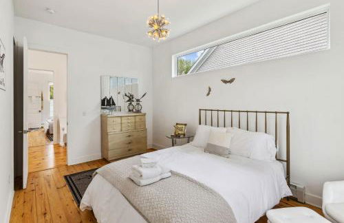 Lakefront Beach House - Sauna & Steam Pod Retreat - Foto 37