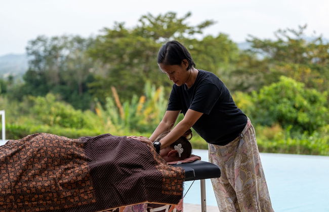 The Villa - Luxury Private Pool Villa - Photo 37