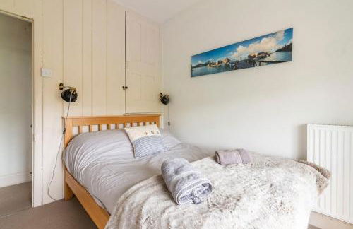 The Old Railway cottage with hot tub - Foto 21