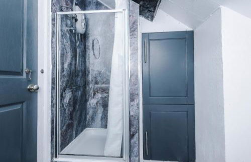 Charming Grade II Listed Apartment, Sleeps 4 in Shropshire - Foto 16