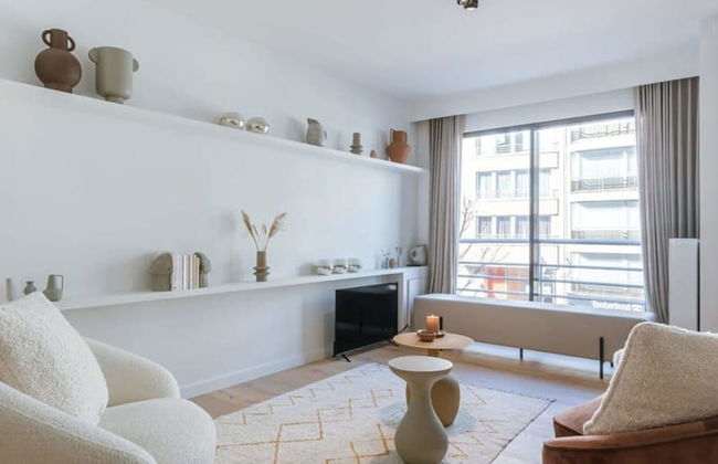 High end Apartment Nearby the Beach in Knokke With Parking - Foto 1