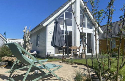 Skandi Design Ferienhaus mit Hafenblick & Beach - Foto 1