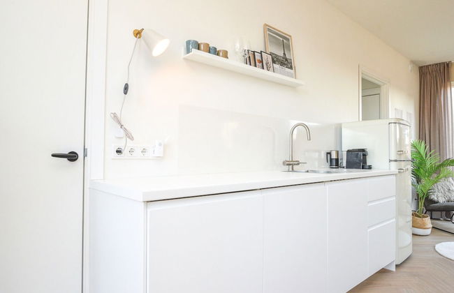 Holiday Home in Vrouwenpolder Near Beach - Photo 13